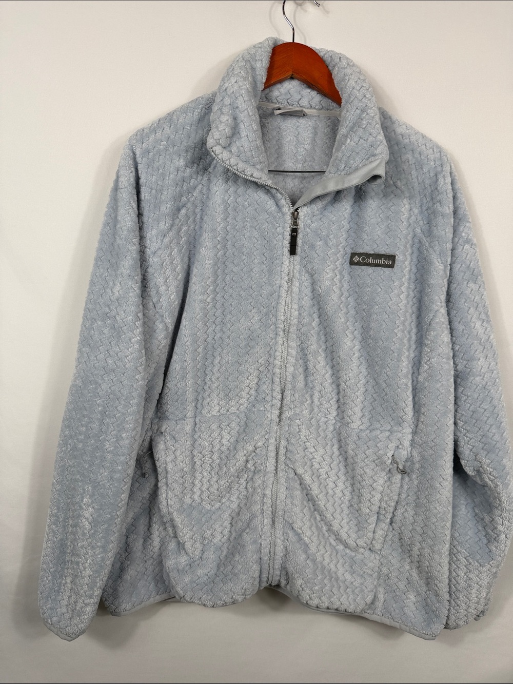 Columbia Fleece Full-Zip Jacket in Light
Blue Womens Size XXL. Zip Pocket